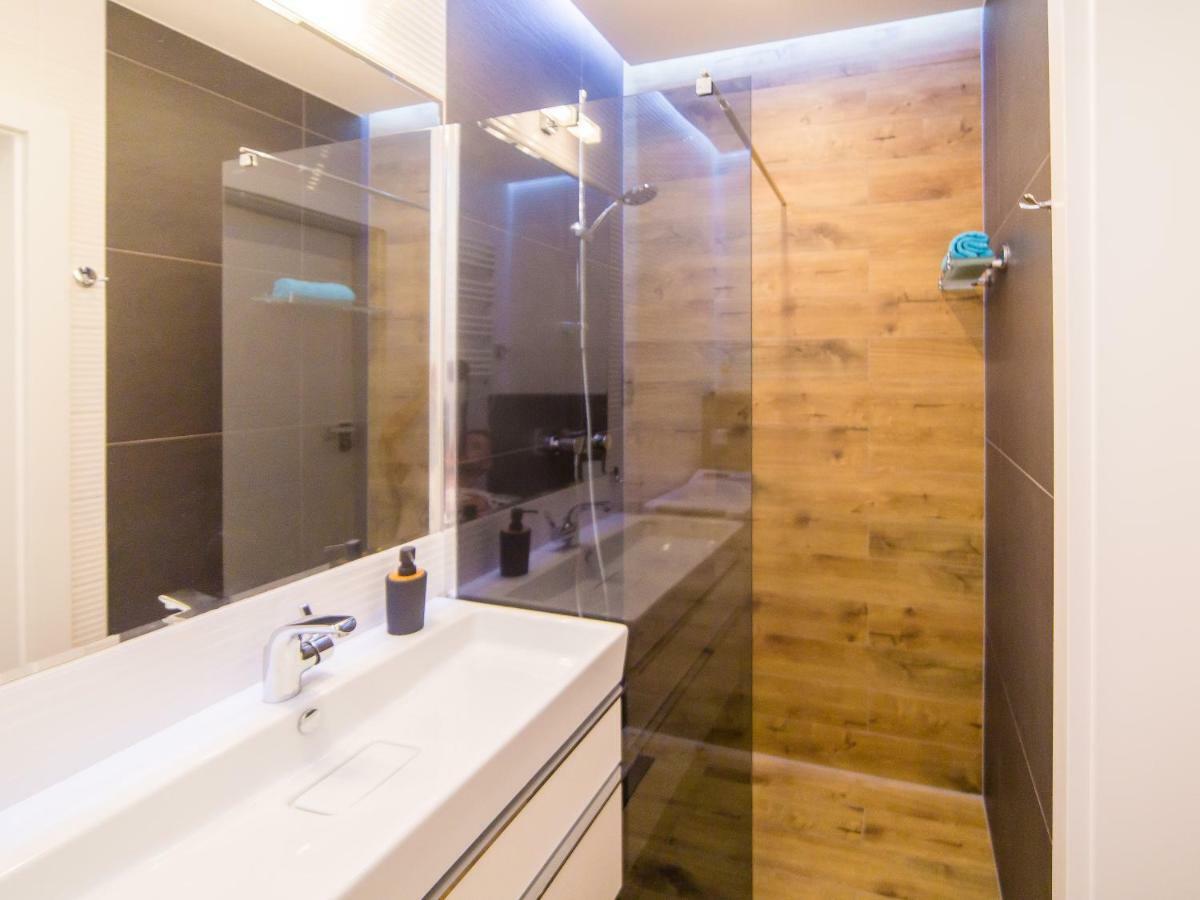شقة Apartament Turkusowy أوسترونيه مورسكية المظهر الخارجي الصورة