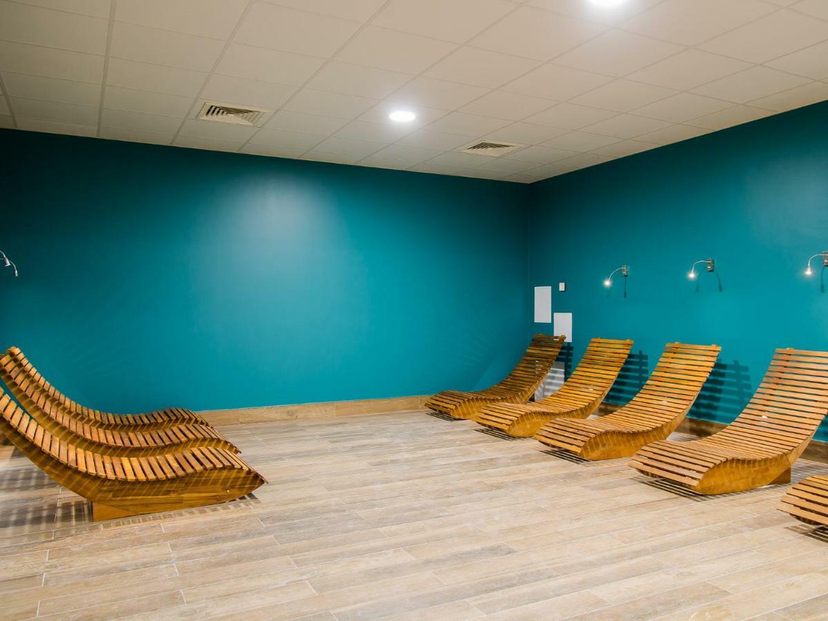 شقة Apartament Turkusowy أوسترونيه مورسكية المظهر الخارجي الصورة